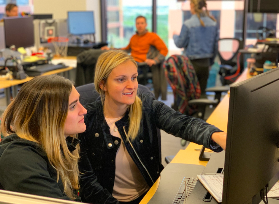 4 Sales Managers Share Creative Ways to Motivate Your Sales Team