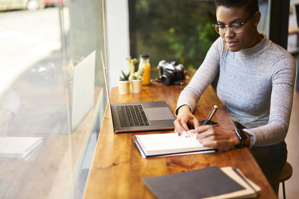 How to Conduct Code Reviews and Whiteboarding Interviews Virtually