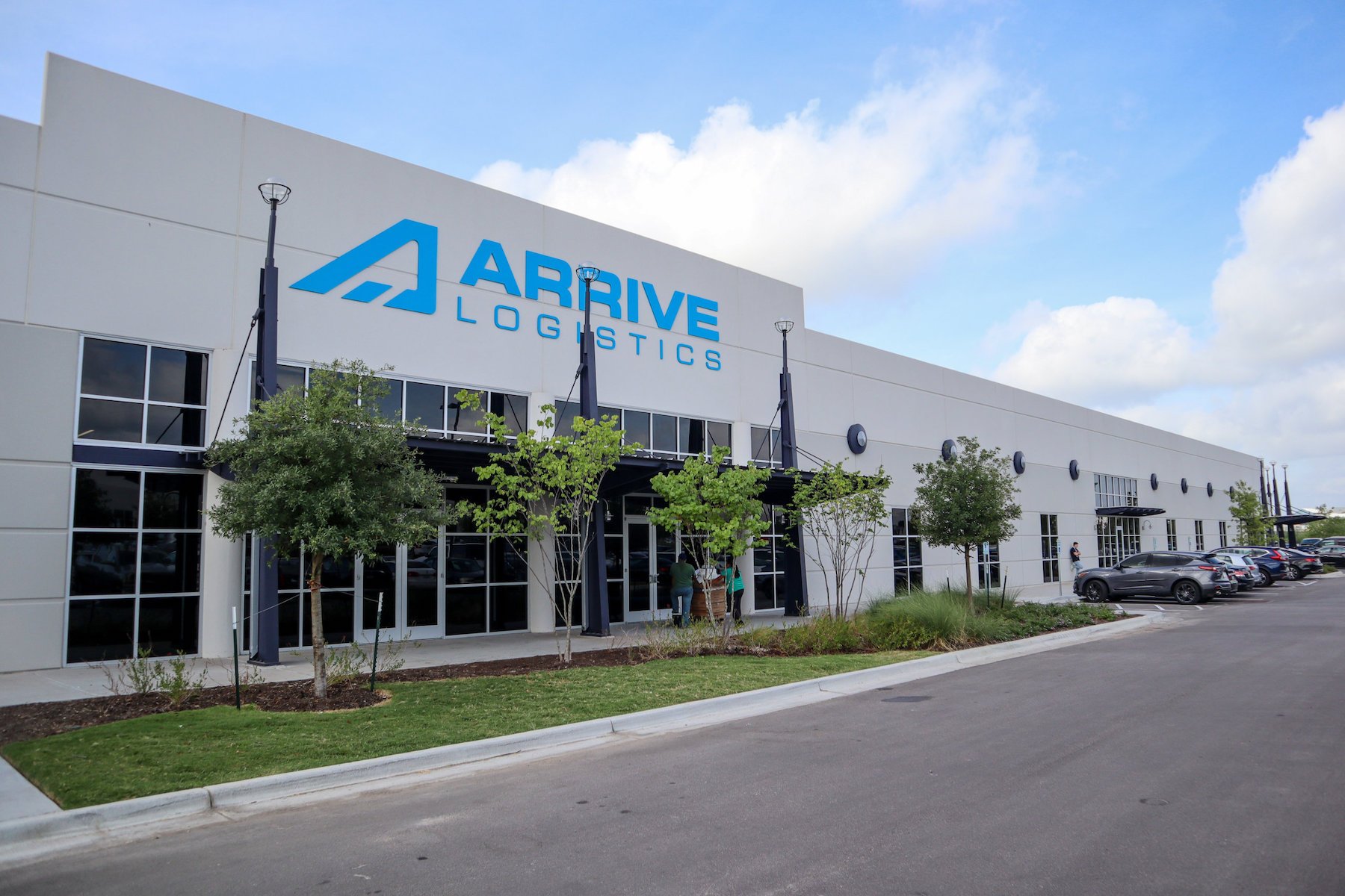 Facade of Arrive Logistics building in Austin