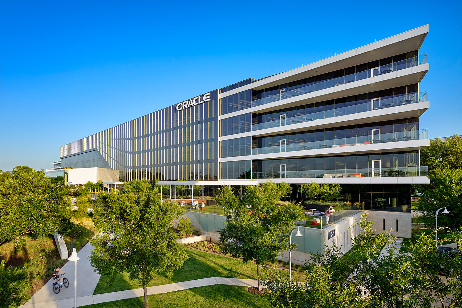Oracle Buys Medical Records Company Cerner for $28.3B