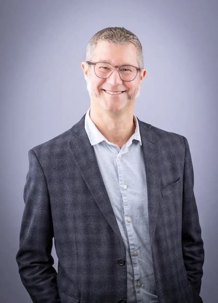Lee Rossey
