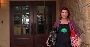 Dinner Elf delivers a chef to your door, armed with ingredients and ready to cook