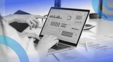 data scientists looking on data analytics platform