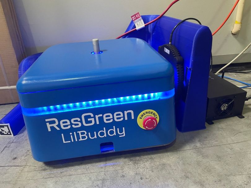 ResGreen's LilBuddy robot uses a WiBotic autonomous charger.