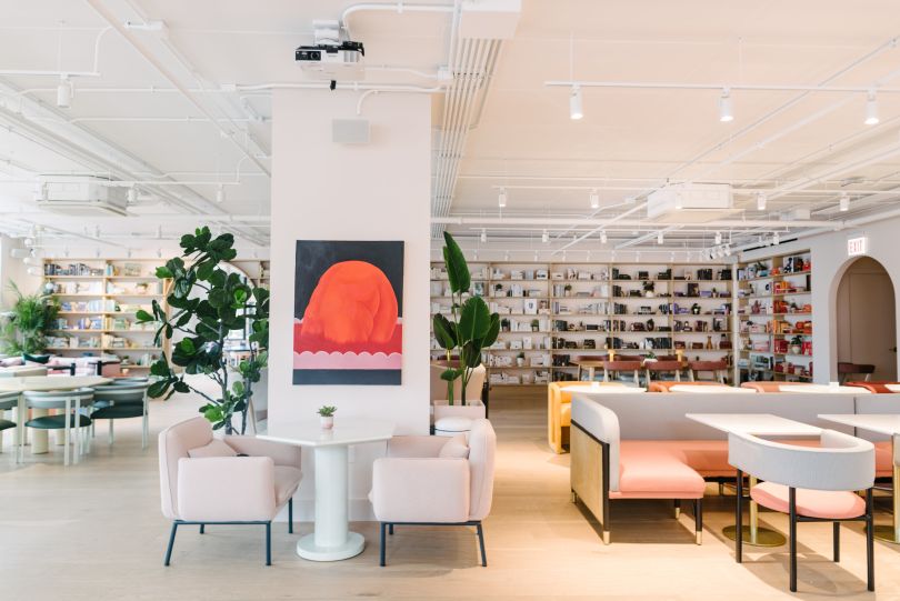 Working room at the Wing