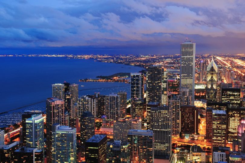 An evening photo of the Chicago Skyline.