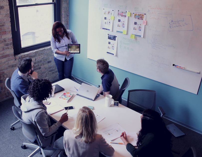 closerlook team working in conference room