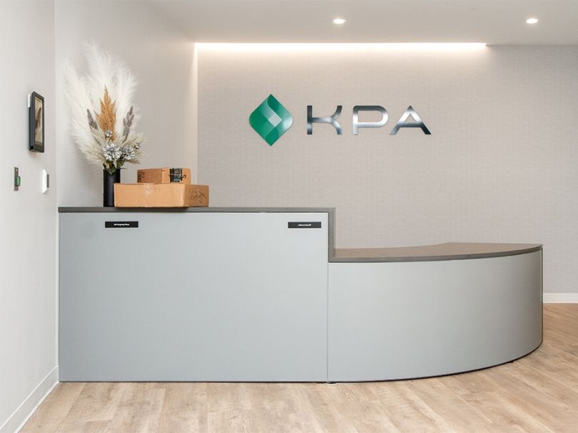 A photo of the reception desk at the KPA office.