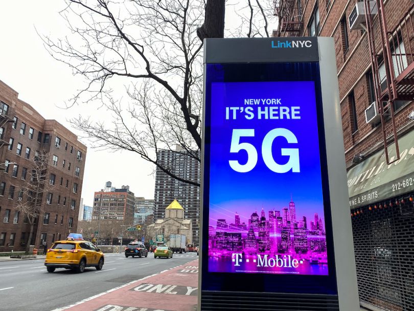 A 5G advertisement in New York