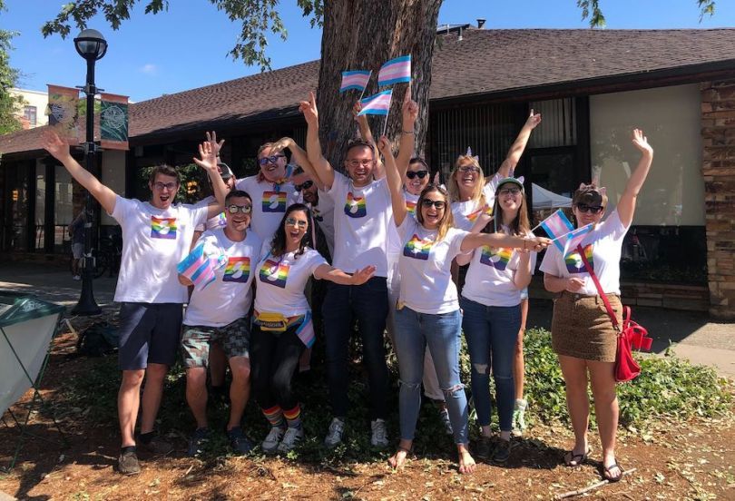 SumUp team in outdoor group photo