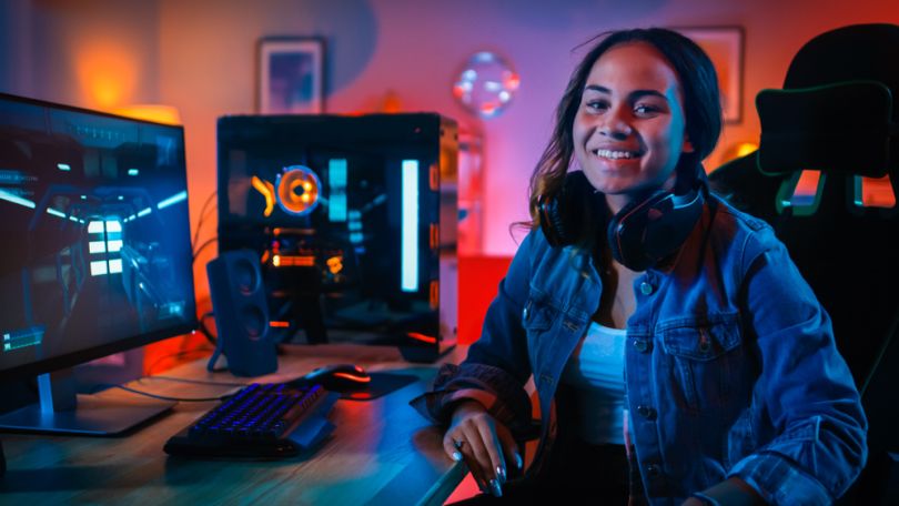 gaming-tech-all-girls-varsity-esports-inclusion