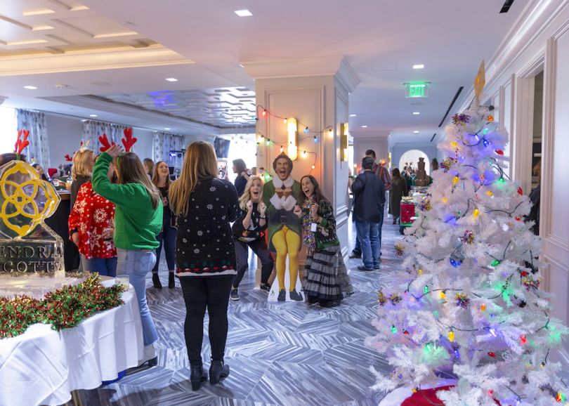 kendra scott company party