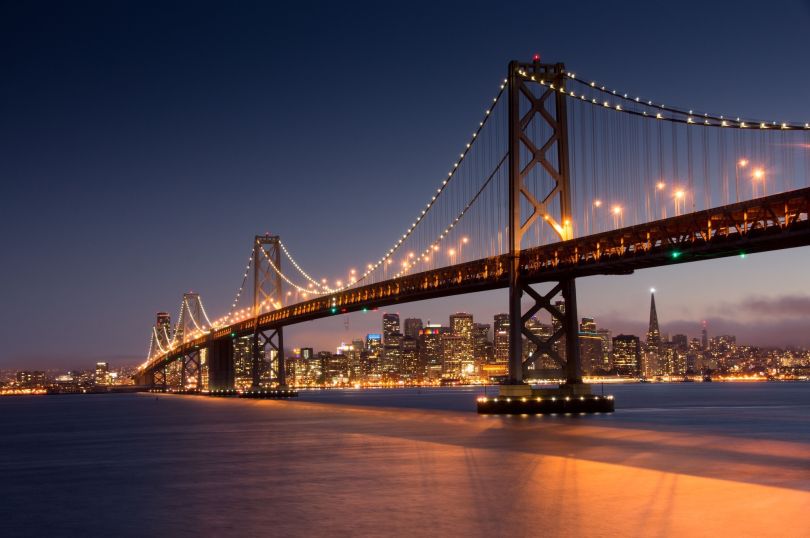 A photo of the Golden Gate Bridge is shown.