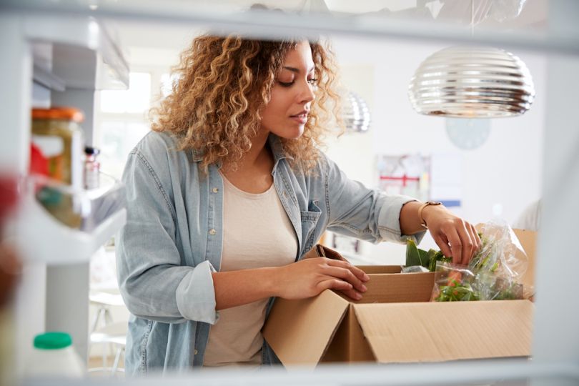 unboxing a meal kit