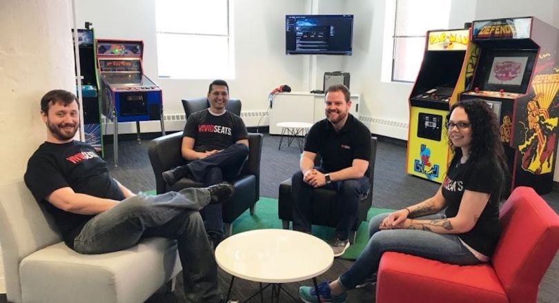 vivid seats downtown jobs chicago