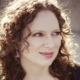 Image of Sarah Nicholaev