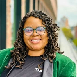 Image of Jontil Hunt