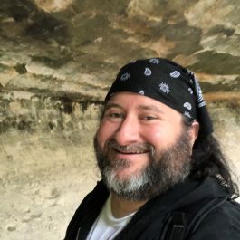 Image of Ari Roth