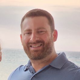 Image of Danny Miller