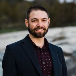 Image of Dustin Abney