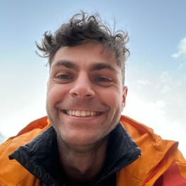 Image of David Gal-Chis