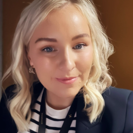 Image of Lydia Smith