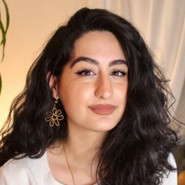 Image of Hale Ahangi