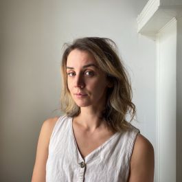 Image of Lindsey Stapleton