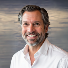 Image of Tassos Gianakakos