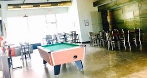 This startup wants to turn Austin's hottest restaurants and bars into coworking spaces during the day